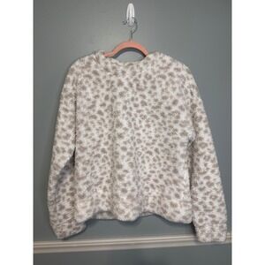 Thread and Supply Cheetah‎ Print Sherpa